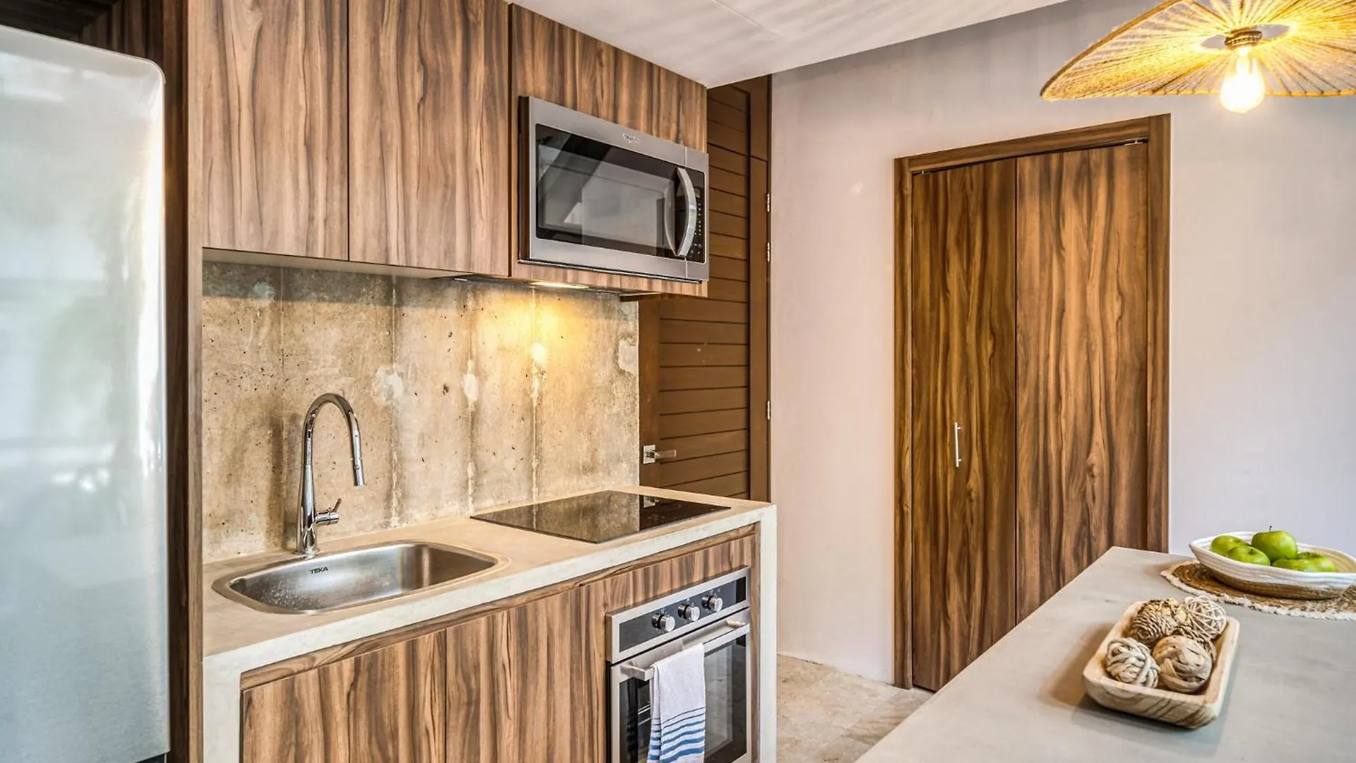 Unique 1Br Swim Up Cenote, And Gym Apartment Tulum